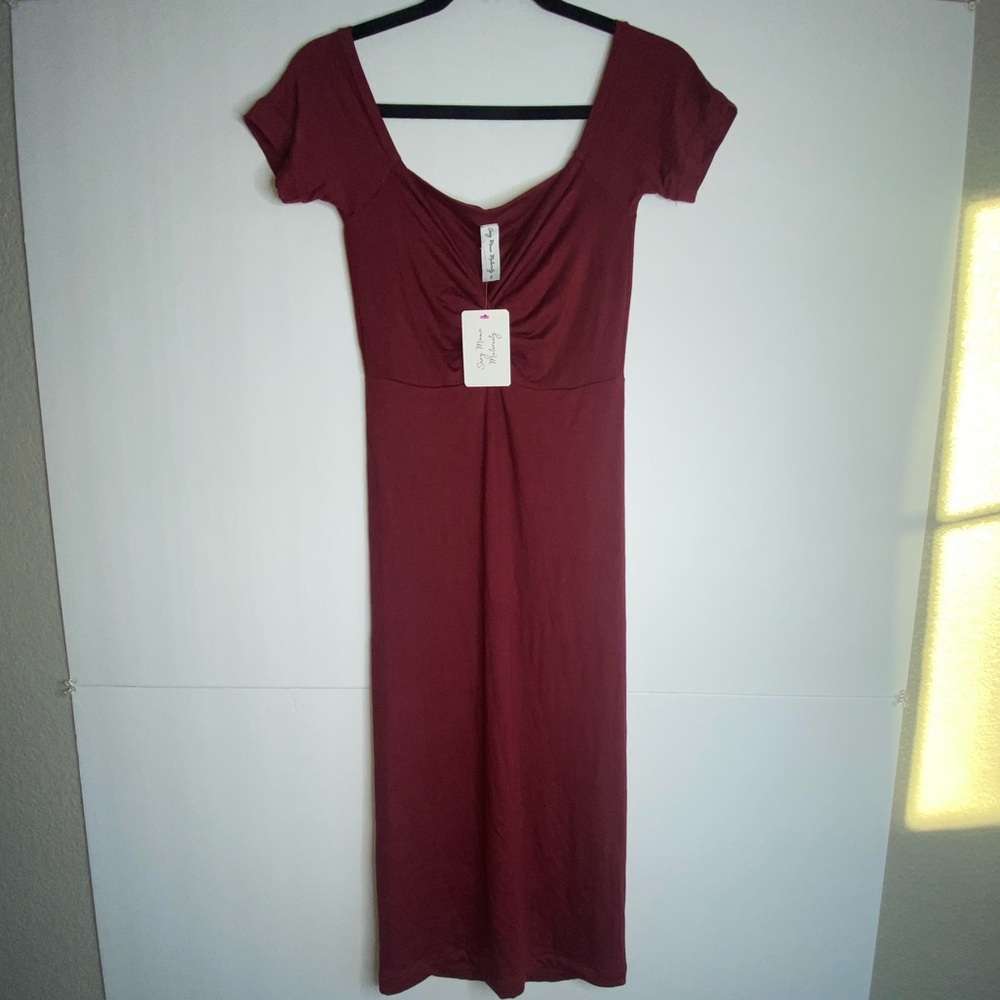 Sexy Mama Maternity Ruched Scoop-Neck Midi Dress – Burgundy – Size M NWT